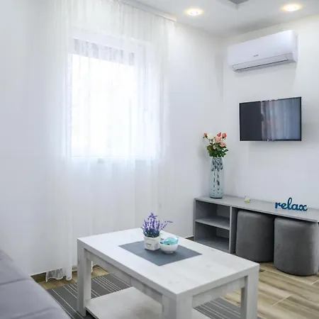 Sara Apartment